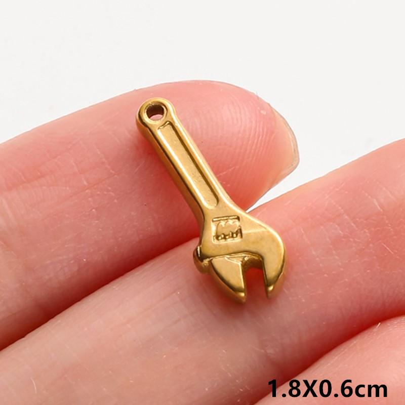 6pcs Tools Pendant Sword Gun Axe Real Gold Plated Stainless Steel Charms For Jewelry Making Necklace Keychain Handmade Material