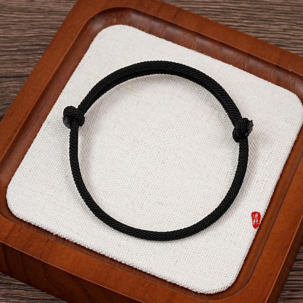 Peach Wood Red Rope Bracelet - Unisex Protective Benmingnian Handwoven Ethnic Style