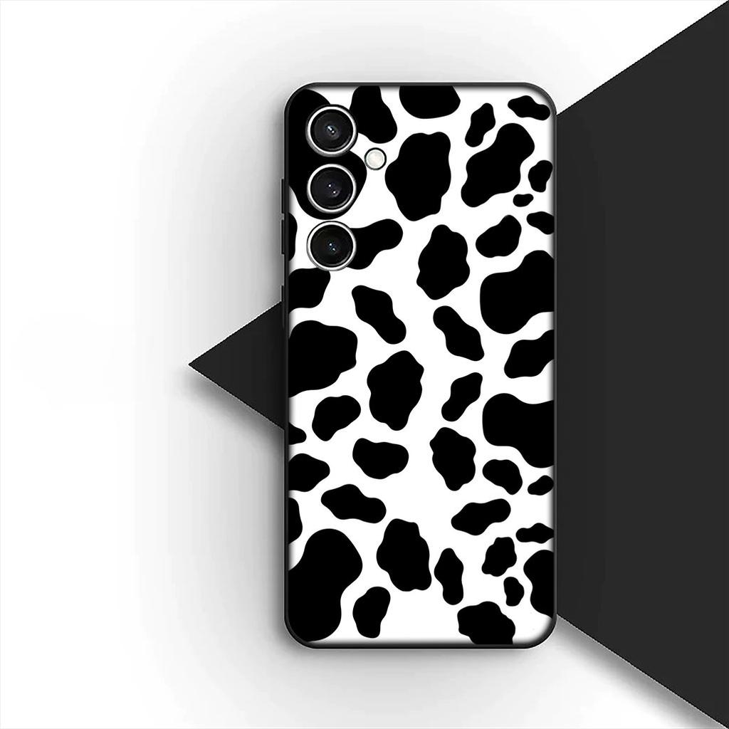Cover for Samsung Galaxy S10 S8 S9 Plus A33 A34 A31 70 A71 A72 Note 20 9 8 S10E Casing Silicone Phone Case Cartoon Art Cow Print