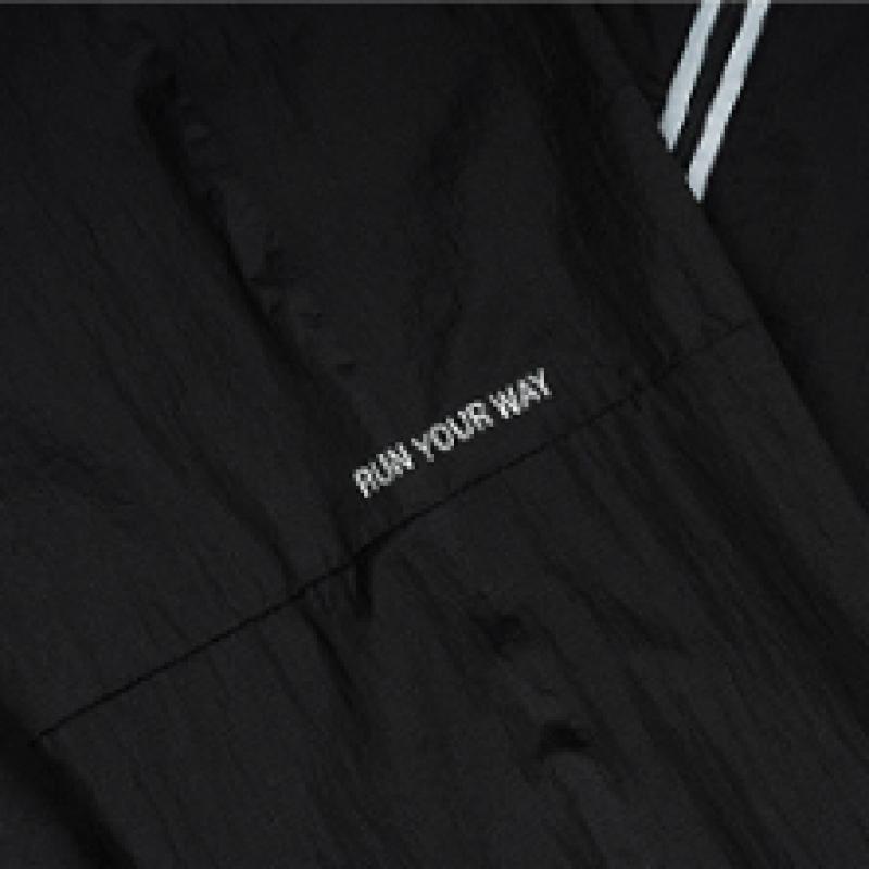 New Balance Uni Rc Air Lightweight Windbreaker Jacket Nbnaf25403 19