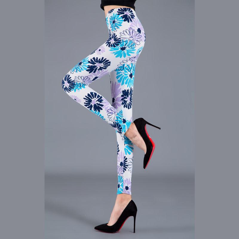 2023 Trendy Floral Print Slim Fit Milk Silk Leggings for Women - Plus Size, Elastic, Outerwear