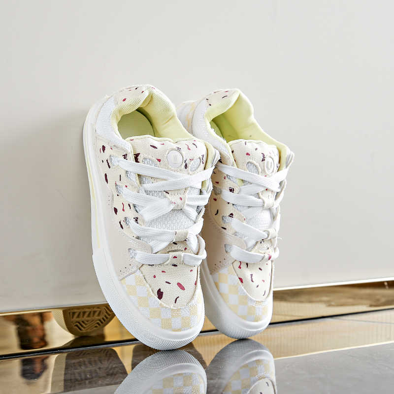 Fashion Hip Hop Legitimate Leather Women Shoes Luxury Designer Vulcanize Boots Women Luxury Premium Sneakers Sports Sporty Pie