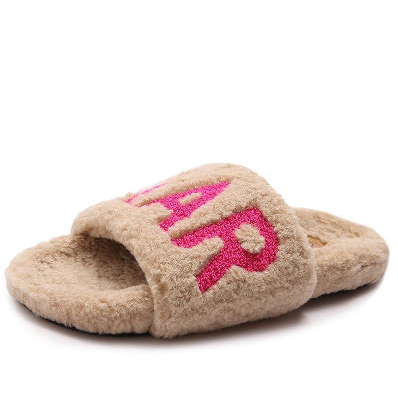 

Mao Mao slippers women s outer wear 2025 autumn and winter new thick-bottomed small fragrant style high-end fashion foreign style one-word cotton slip 40