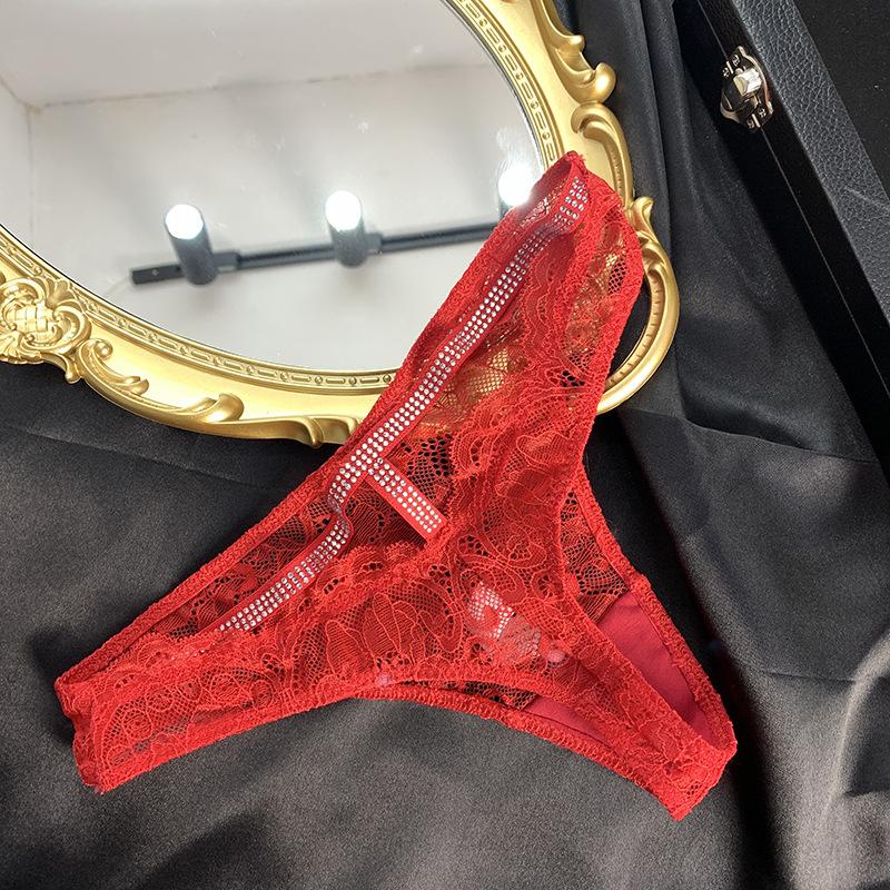 Ladies Summer New Fashion Lace Sexy Light Luxury Hollow Rhinestone Low Waist Thong Underwear