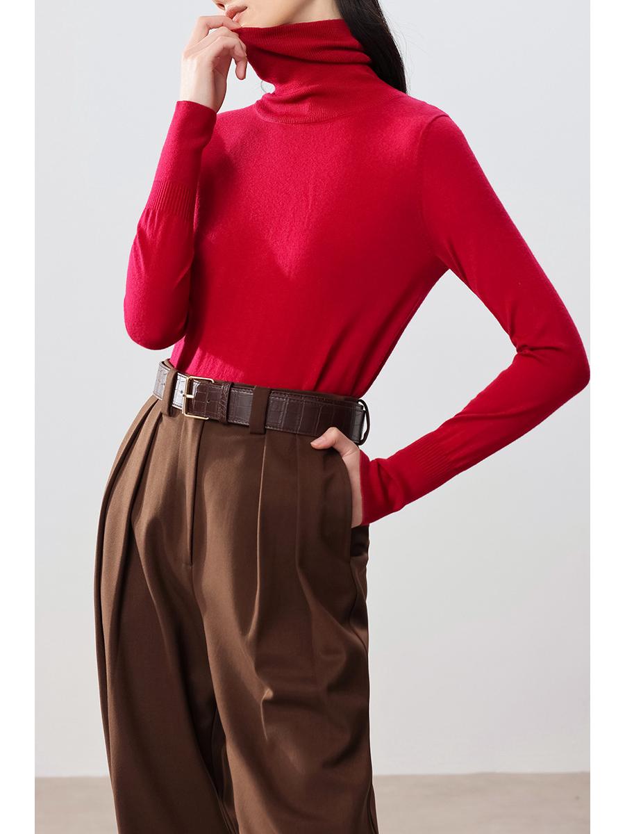 

Приятный к коже бесшовный свитер из 100% мериносовой шерсти с воротником-хомутом и ангорой Large