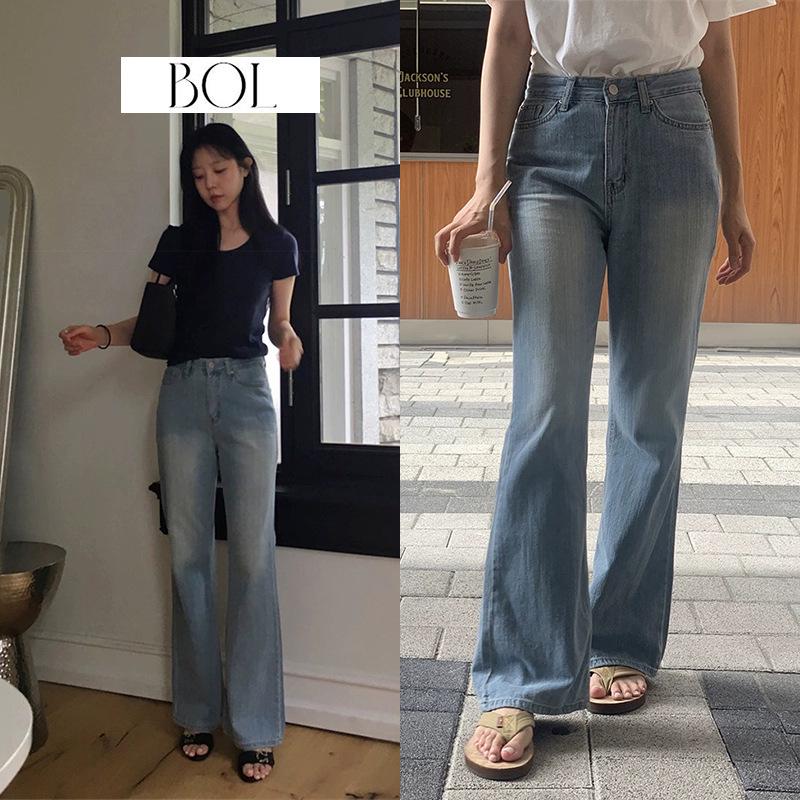 

2025 Summer Korean Designer Light Blue Micro Flare Jeans Medium