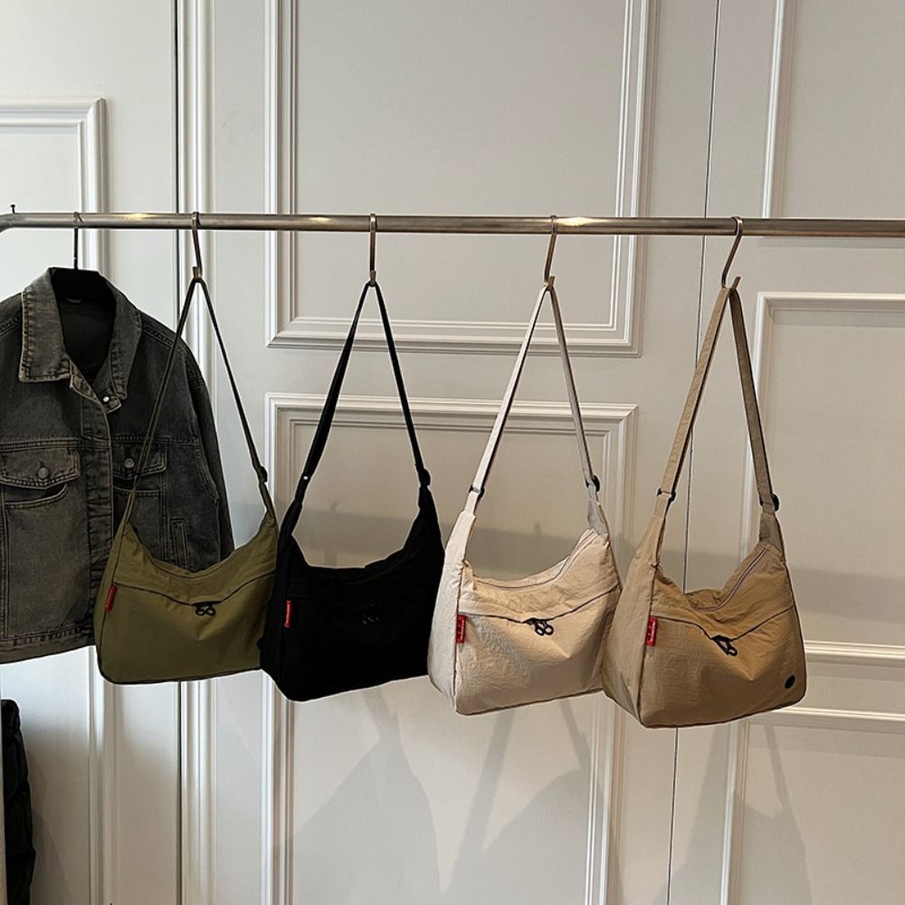 Large Capacity Fashionable Shoulder Bag Ultra-light Tote Bag Leisure Women Crossbody Bags  Travel