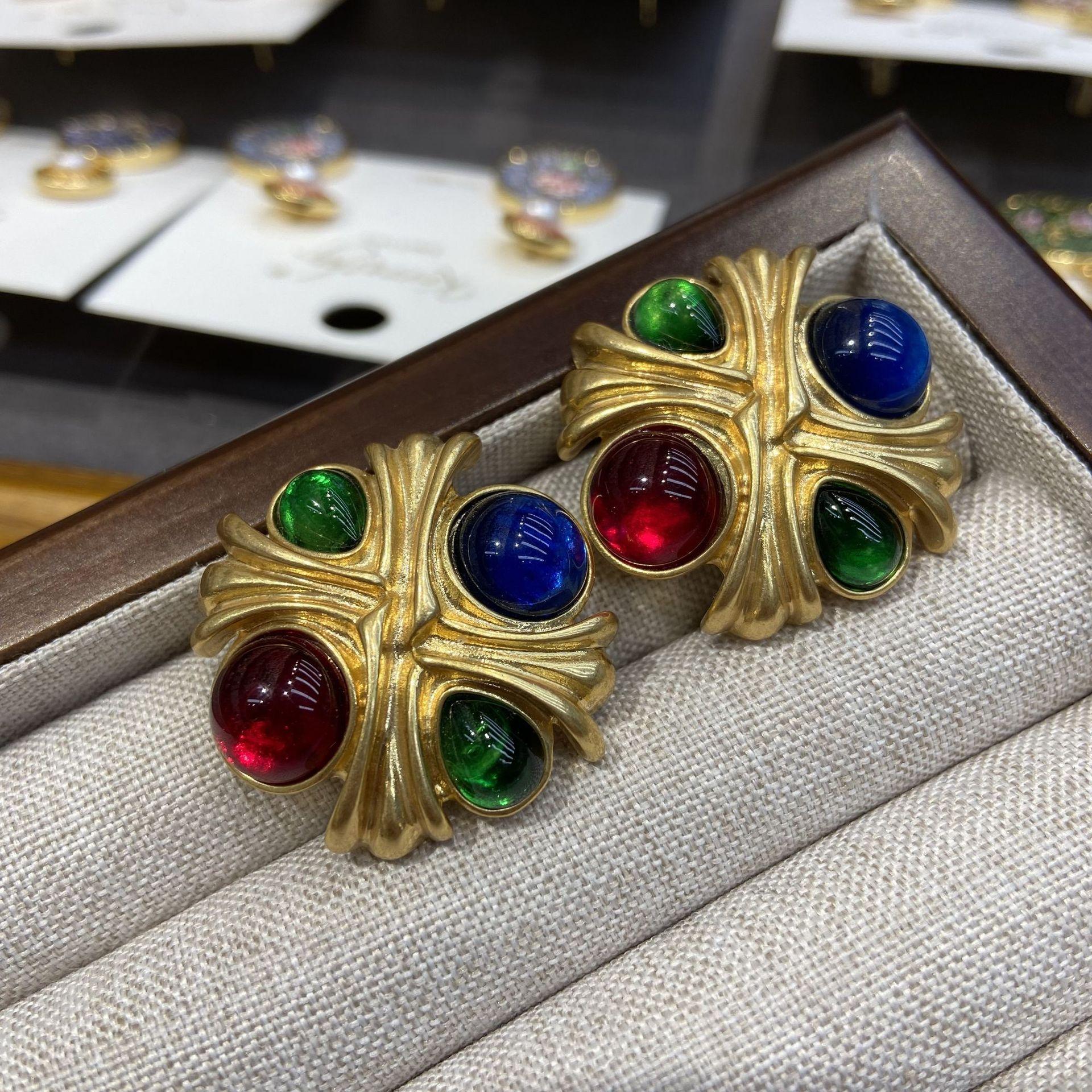 

Средние и легкие роскошные серьги-гвоздики с контрастным цветным покрытием, серебряные игольчатые ретро-геометрические круглые крестообразные вогнутые выпуклые серьги