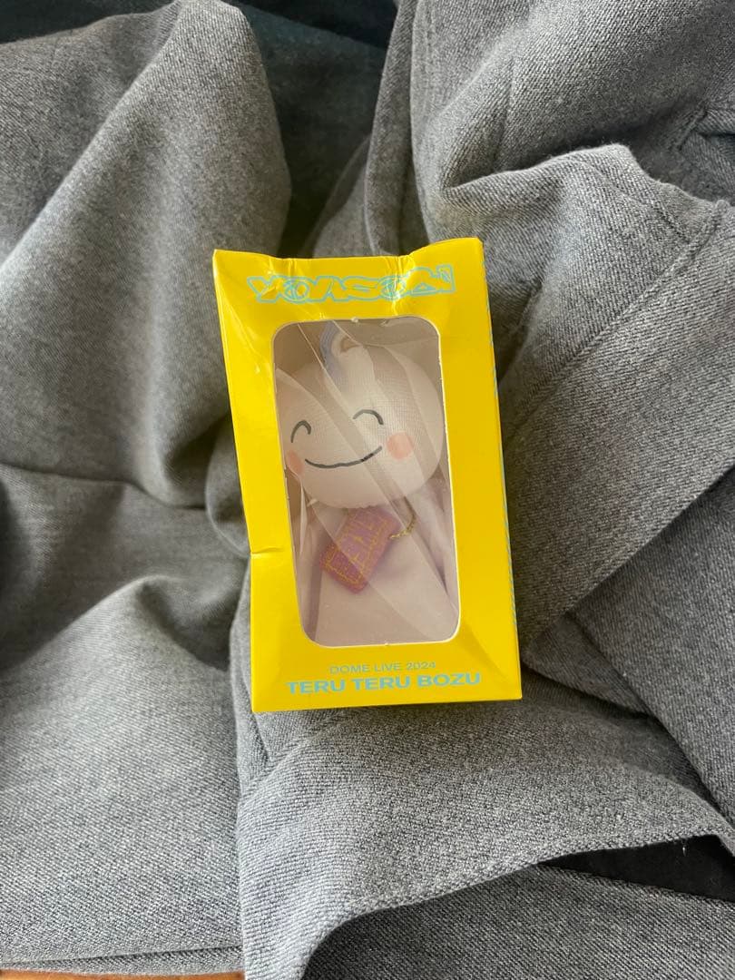 

[USED] YOASOBI Dome Live Surrealism TERUTERU BOZU Keychain