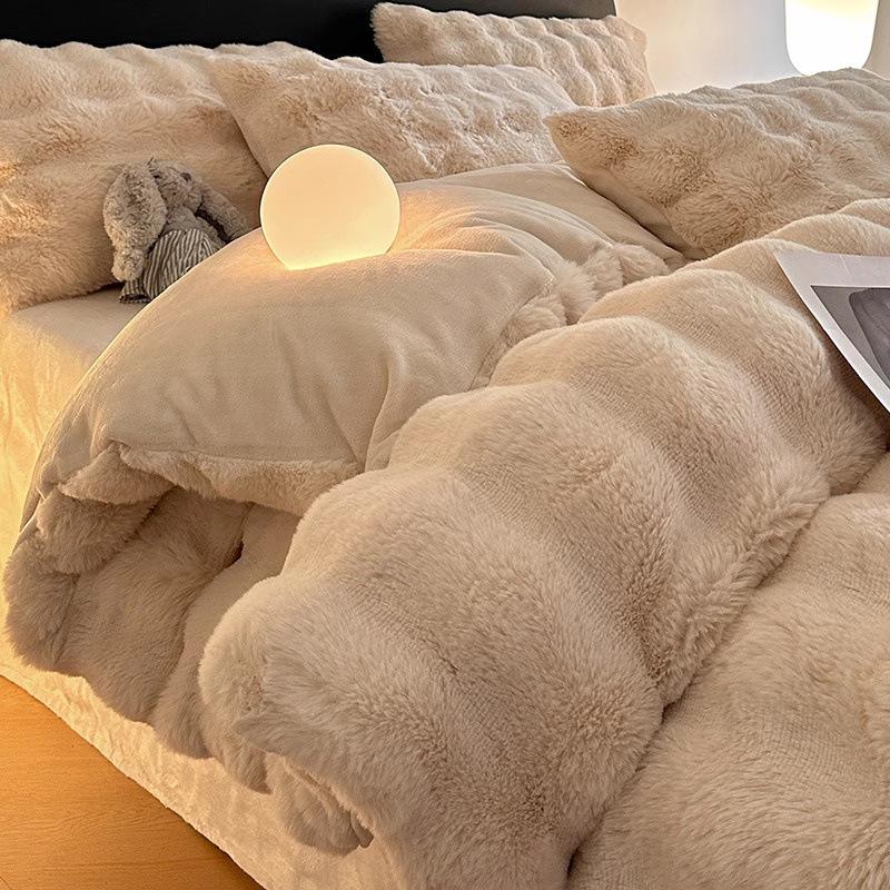 2025 Winter Coral Velvet Bedding Set: Plush Imitation Rabbit Fur Duvet, Fitted Sheet, Bed Sheet, Thickened for Warmth
