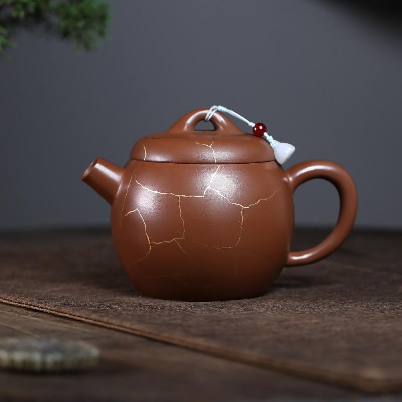 

450ml Yixing Purple Clay Teapots Handmade Gold Drawing Large Caliber Pot Raw Ore Red Gold Zhu Mud Tea Making Kettle Zisha Teaset
