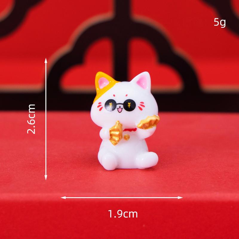 1pcs Figurines Miniature Cute Lucky Cat Micro Landscape Crafts Ornaments For Home Decorations Animal Car Decor Room Accessories