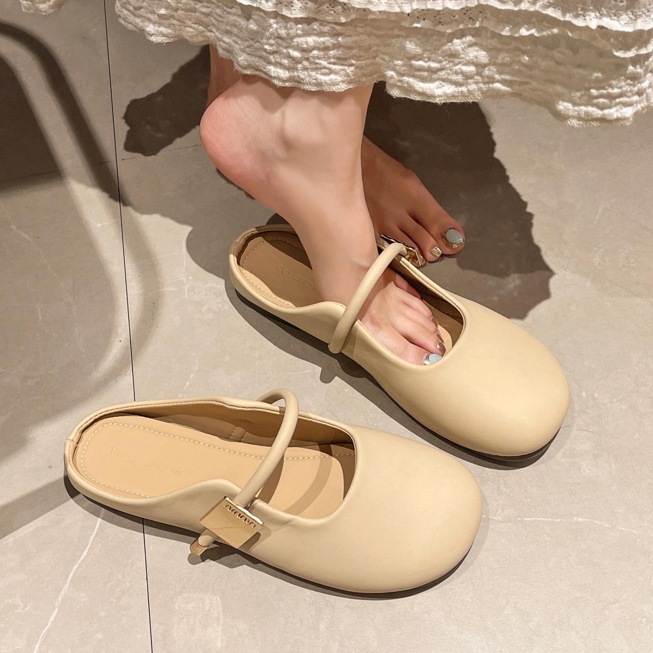 

Flat-bottomed outer wear soft-soled bag head fashionable and comfortable slippers women s 2025 spring and summer new versatile soft-soled single s 41
