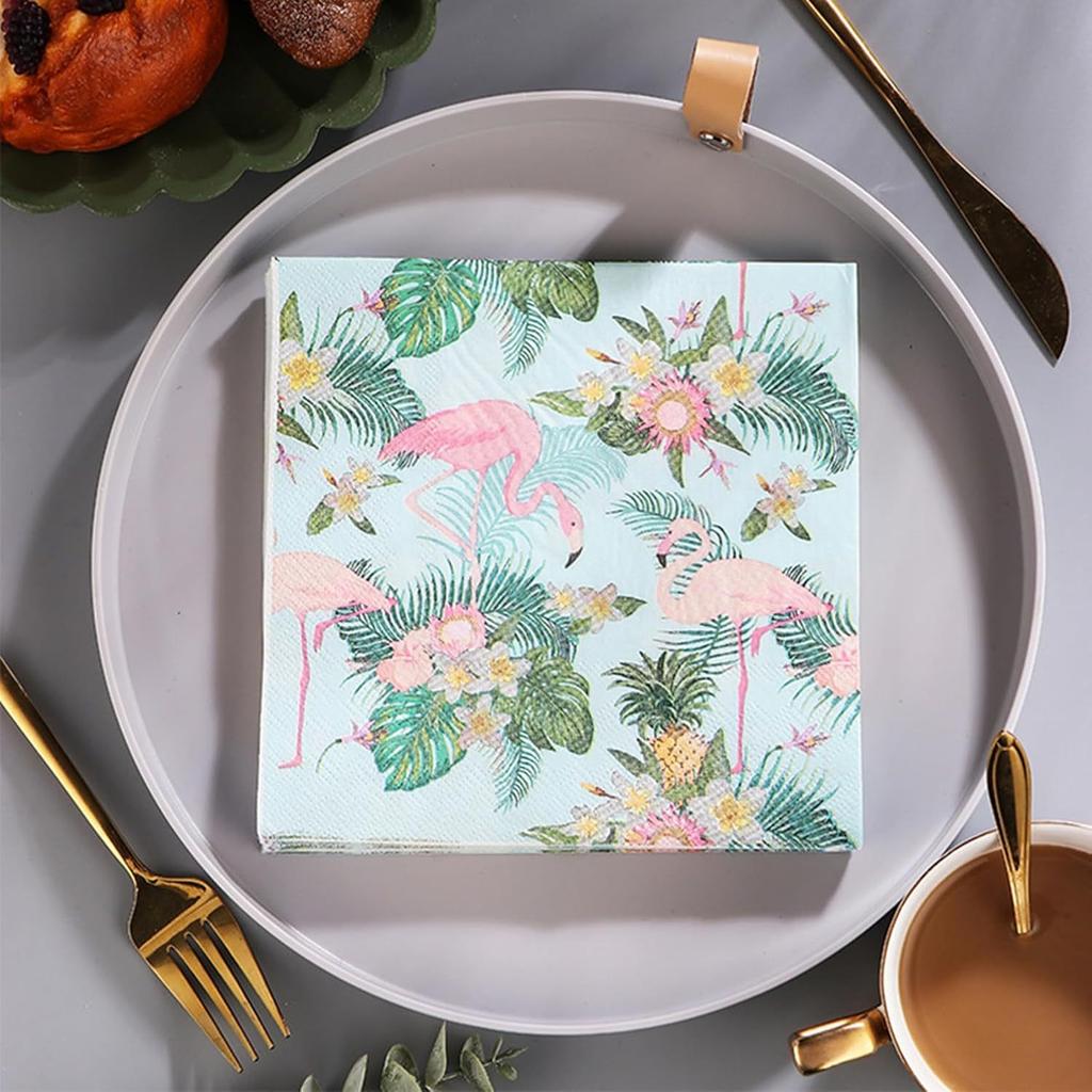 Cocktail Napkins Disposable 2-Ply Paper Party Napkin Pack, 33 X 33 Centimeters, Pink Flamingo Christmas, 20-Count