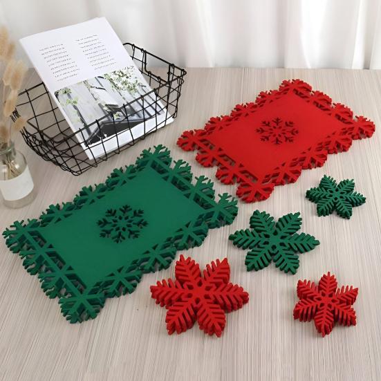 12 Stück Filz-Platzset Weihnachts-Themen Tischdeko Hitzebeständige Untersetzer Feiertags-Essmatten für Partys Restaurants Zuhause