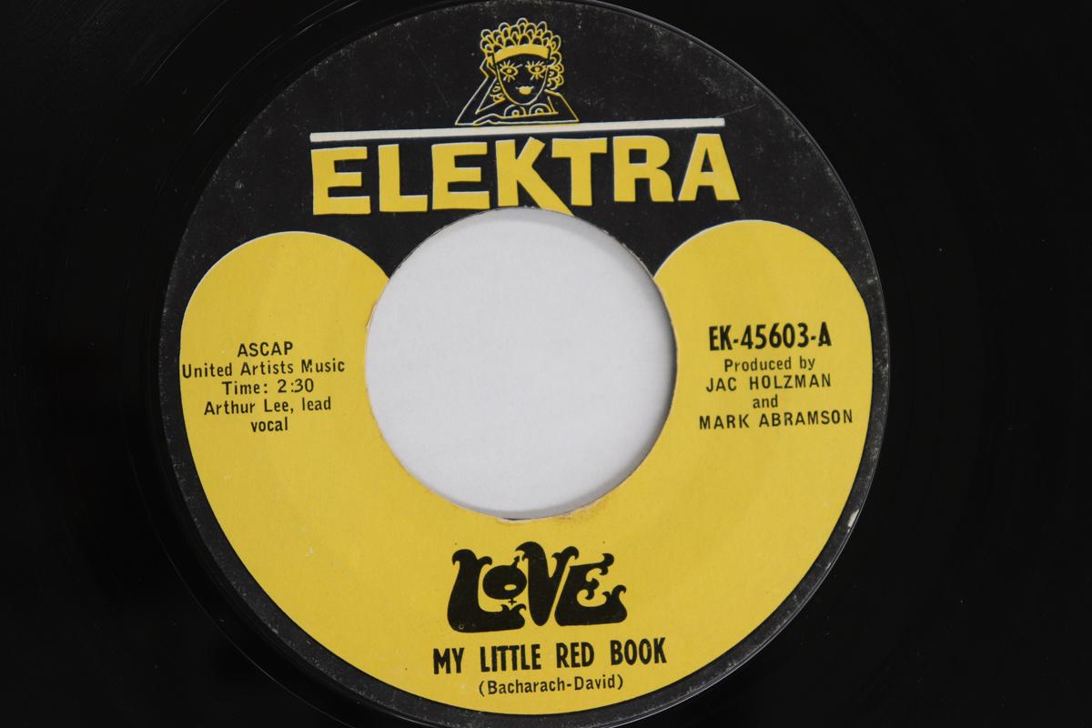 

7-дюймовая пластинка LOVE - Моя маленькая красная книжка EK45603 ELEKTRA 1966 США Рок Б/У