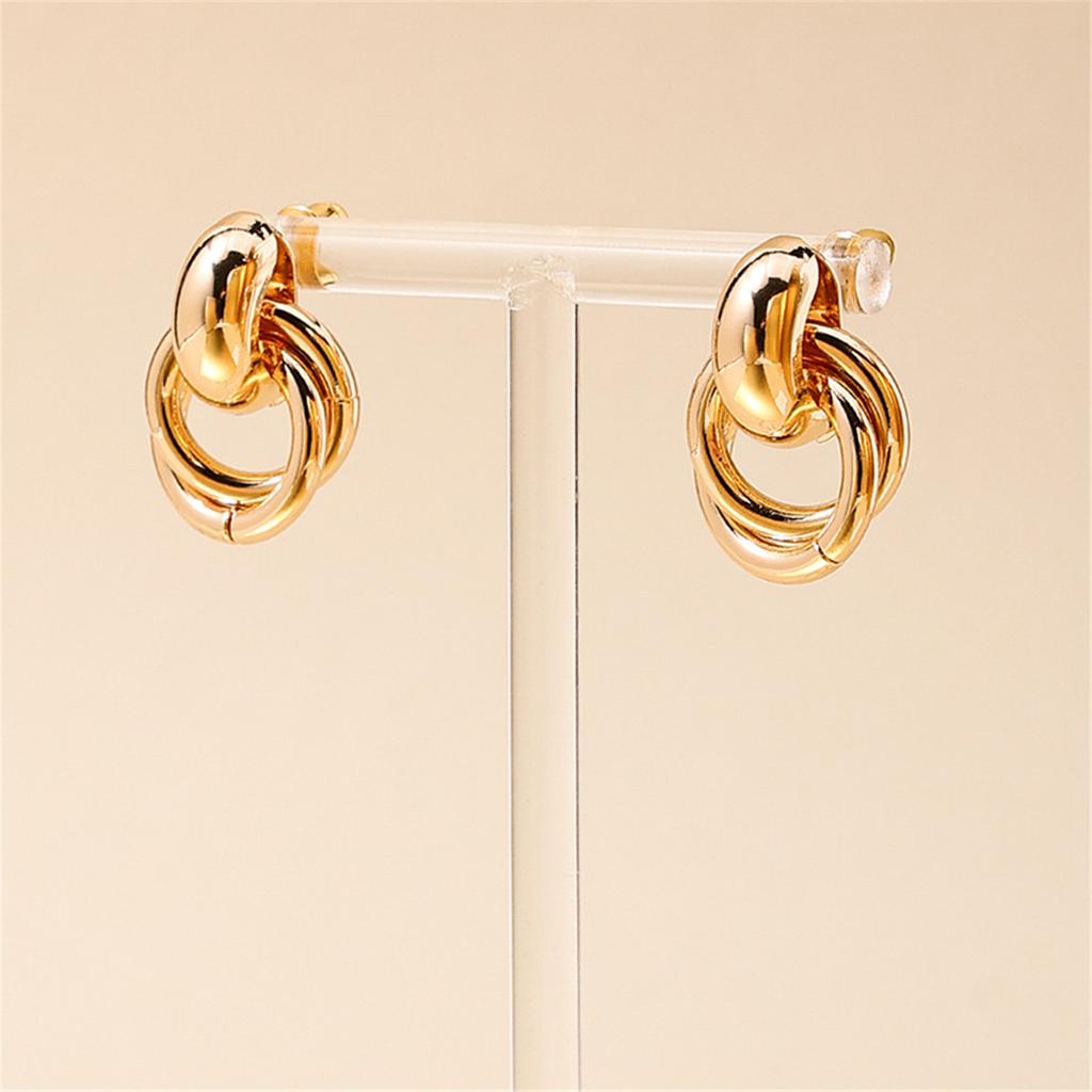 Cute Circle Earrings Fashionable Studs Earrings Elegant Ear Pin Ear Jewelry Alloy Material Suitable for Daily Outfits