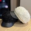 Korean style Autumn and Winter Patchwork Leather Trimmed Warm Toned Painter's Hat Exudes A Youthful Charm