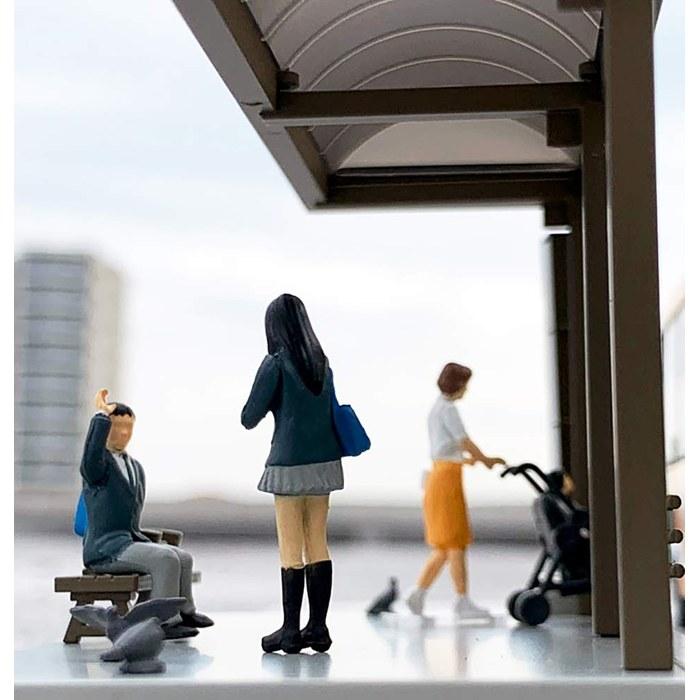 TOMYTEC GeoCollection 1/64 Car Snap 05a Bus Stop - ABS Accessory & PVC Figure/Accessory Set - Orange, Black & Gray