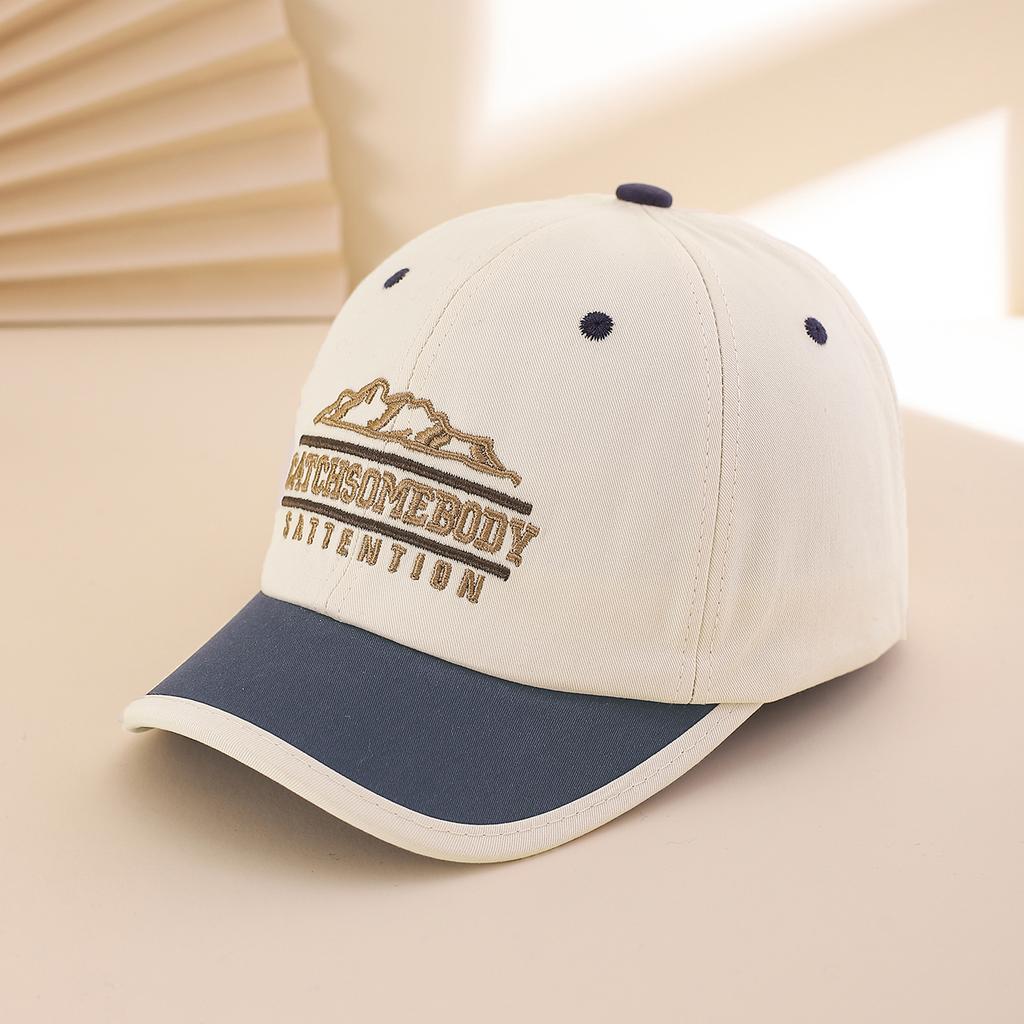 Fashion Embroidered Letter Patched Mountain Peak Short Brim Baseball Cap, Soft Top Adjustable Snapback Hat for Outdoor Cycling