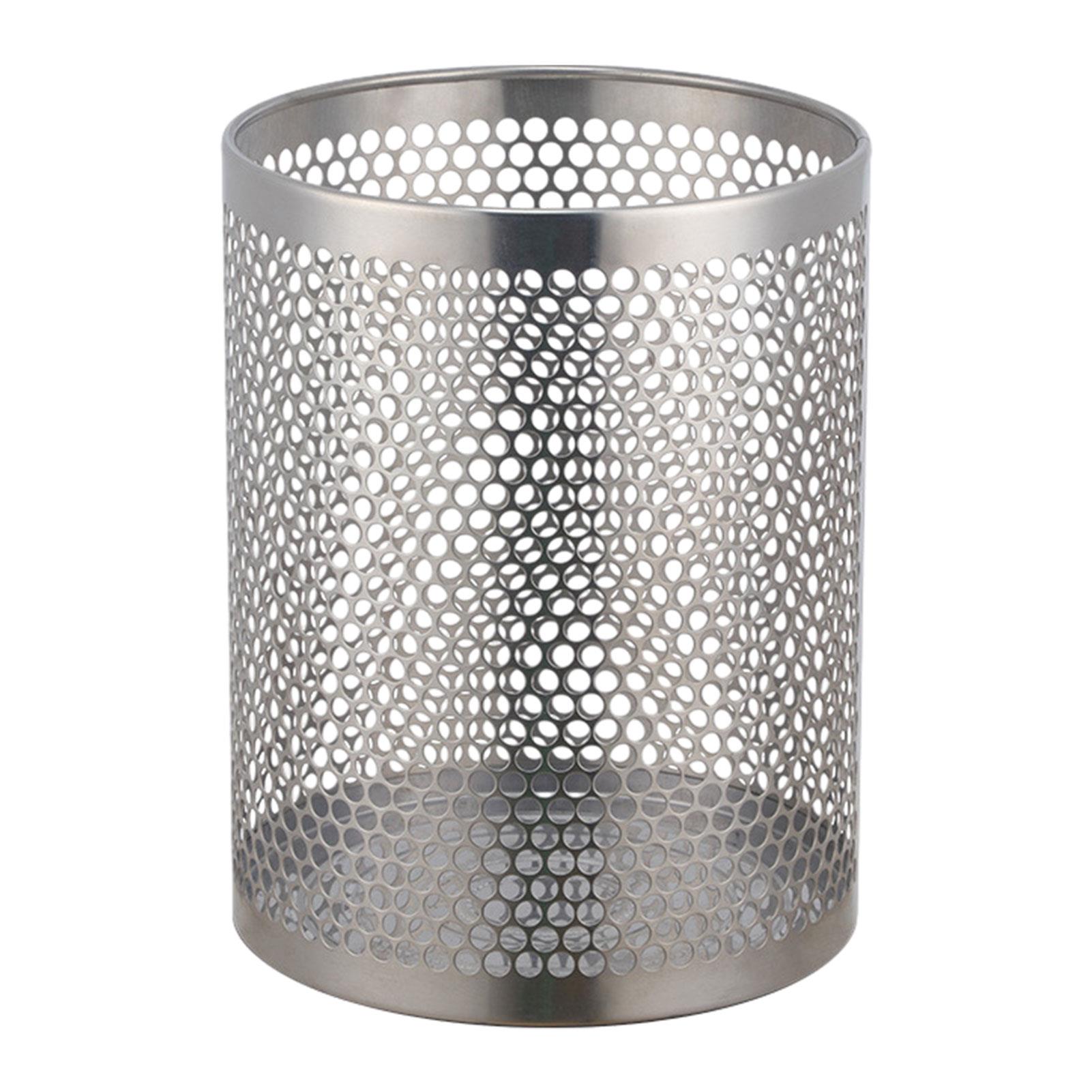 

Современная корзина для бумаг из нержавеющей стали. Гладкая и функциональная. Стильная и модная корзина для бумаг. Иллюзорный цвет. серебряный