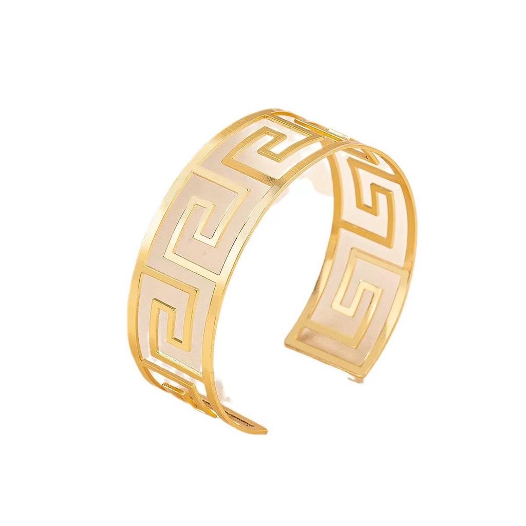 Geometric Hollow Bracelet Women'S Japan And Korea Simple Fashion Personalized Swastika C Character Jewelry