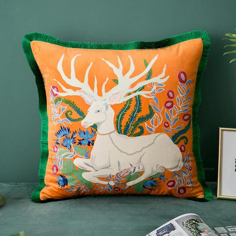 Medicci Home Gorgeous Cushion Cover Oriental Mystical Animals Print Ancient Style Decorative Pillow Case Luxury Coussin 50x50cm