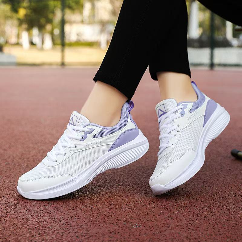 New mesh shoes women's breathable mesh shoes mesh sports running shoes lightweight, flat student casual shoes soft sole