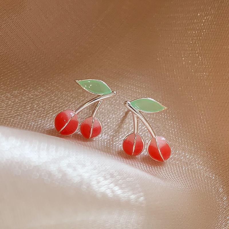 Silver Needle Simulation Camellia Stud Earrings French Retro Elegant Earrings Personalized Fashion Versatile Earrings Niche High Sense