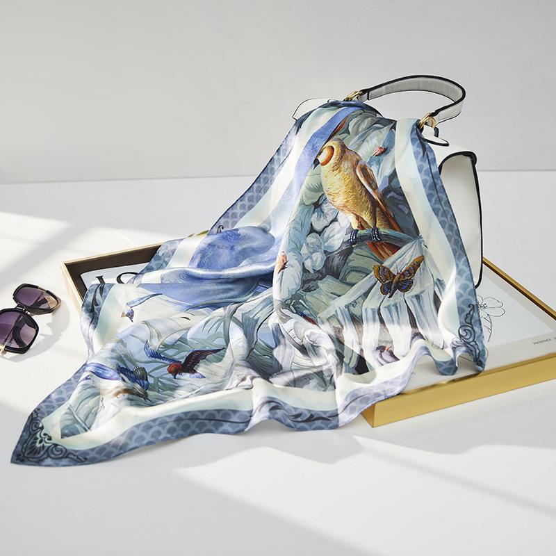 68*68cm 100% Mulberry Silk Scarf Luxury Printed Square Shawl Elegant Lightweight Soft Summer Fashion Accessory Women