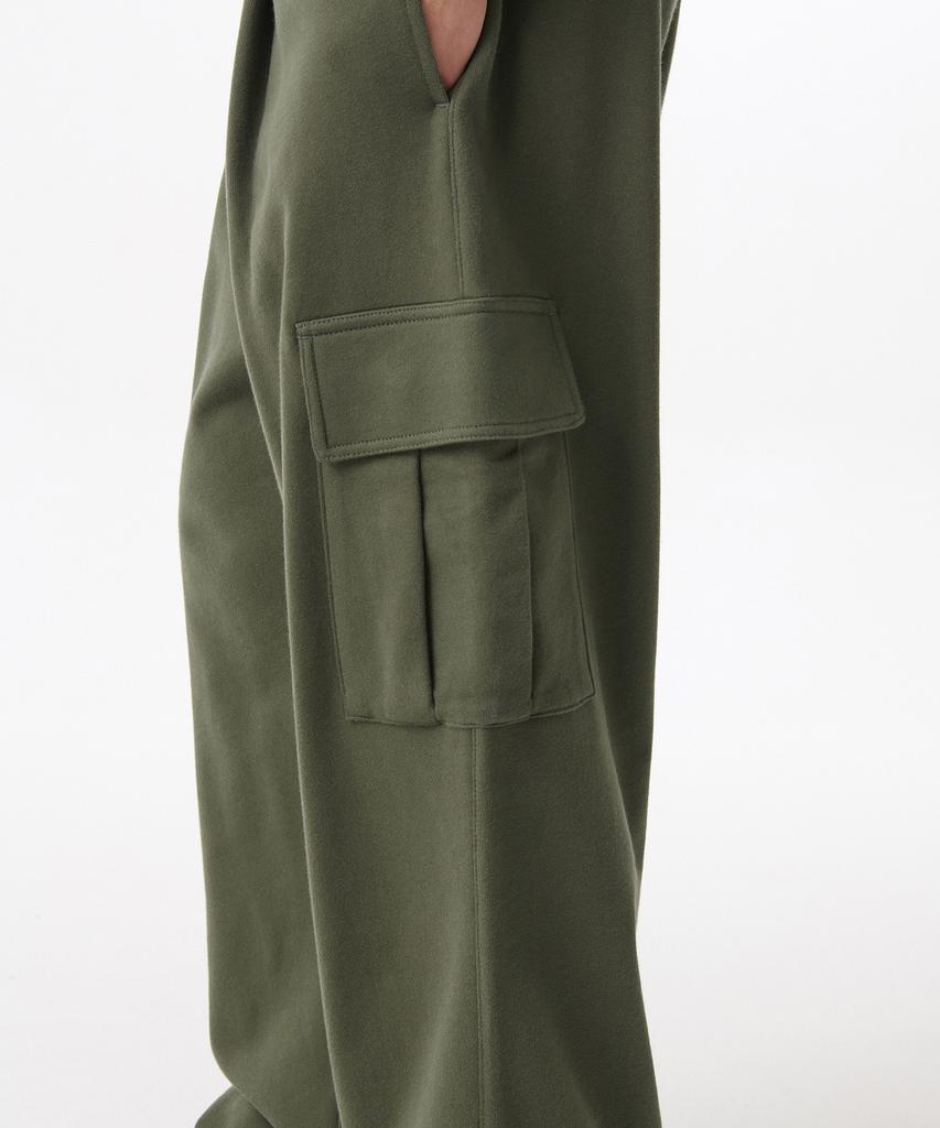 MUSINSA STANDARD One-Pleat Wide Cargo Sweatpants [Khaki]