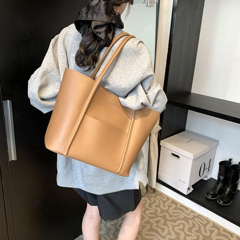 Retro high-end big bag women's 2025 new autumn and winter fashion versatile tote bag large-capacity shoulder bag