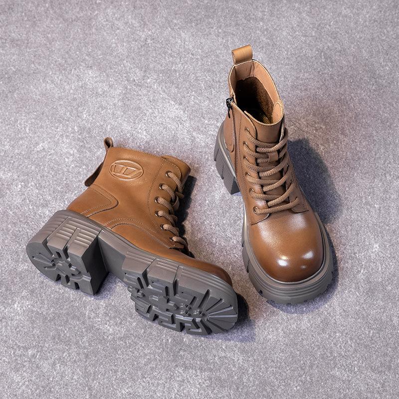 

First-layer cowhide Martin boots women s autumn and winter 2025 new retro lace-up leather versatile platform leather boots women s boots 40