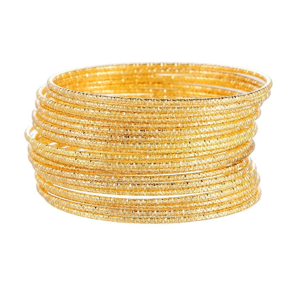 Geometrisches Reifen-Manschettenarmbänder-Set Mit Galvanisierter Oberfläche Für Männer Und Frauen Sommer 2025