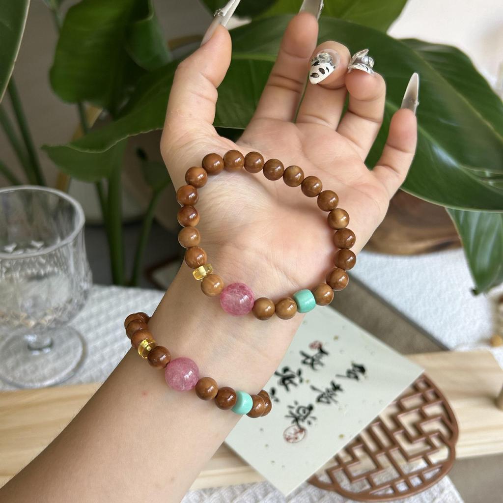 Handmade Natural Beaded Bracelet - Retro Literary Style.