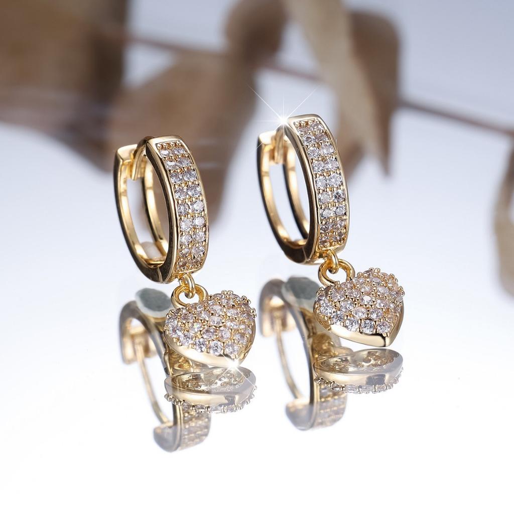 Bestselling New White Diamond Heart Shaped Ear Clip High Quality Womens Earrings