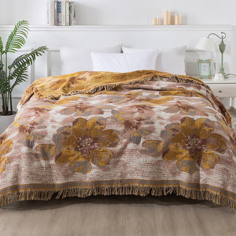 Pure Cotton Bedspread With Tassel Home Sofa Bed Cover Summer Towel Coverlet European Floral Cover Blanket Bedspread On The Bed