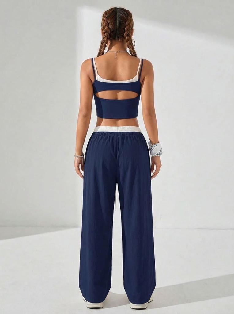 Completo Sportivo alla Moda da Donna a Vita Alta con Canotta e Pantaloni per l'Estate 2026