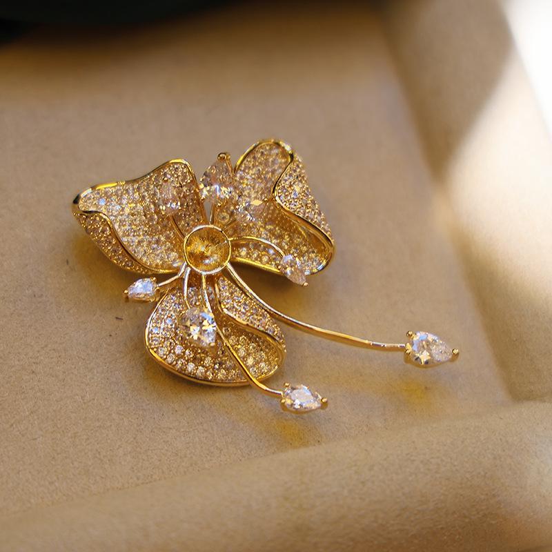 Copper Gold-plated Bauhinia Brooch with Zircon and Pearl Accents