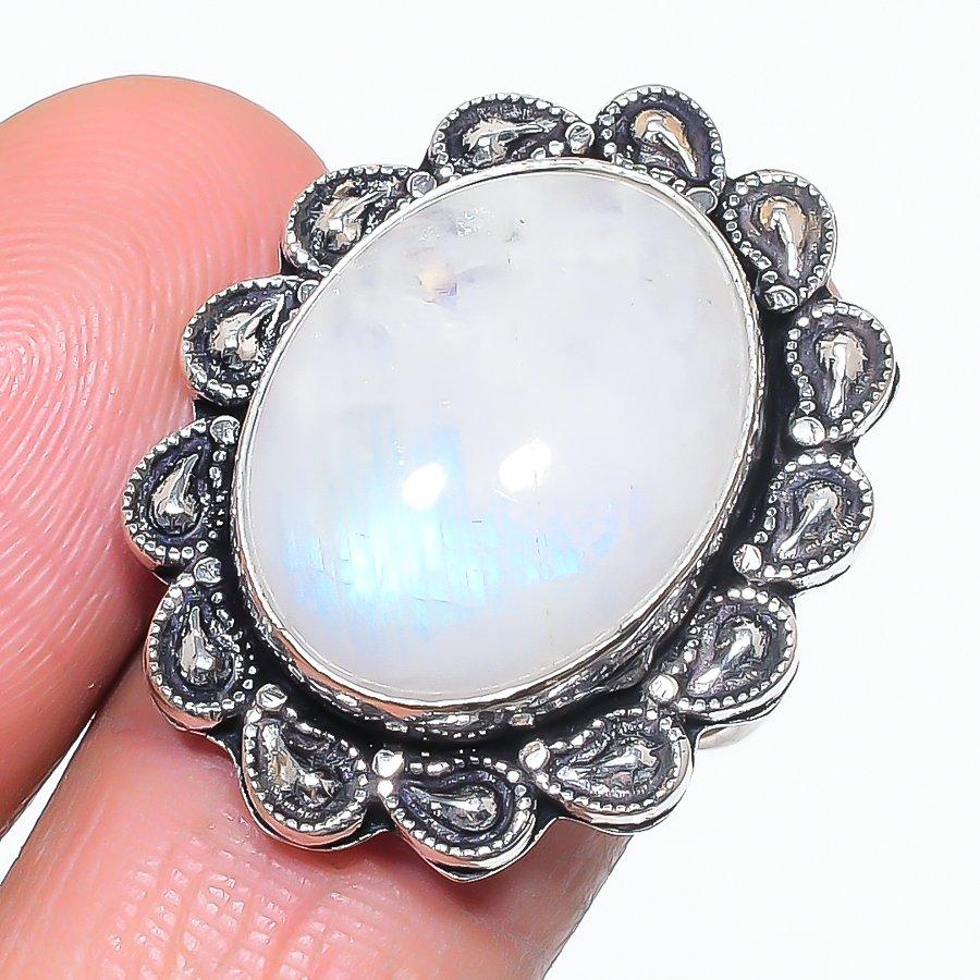 

Moonstone Handmade 925 Sterling Silver Jewelry Ring Size 8.5 a0q57