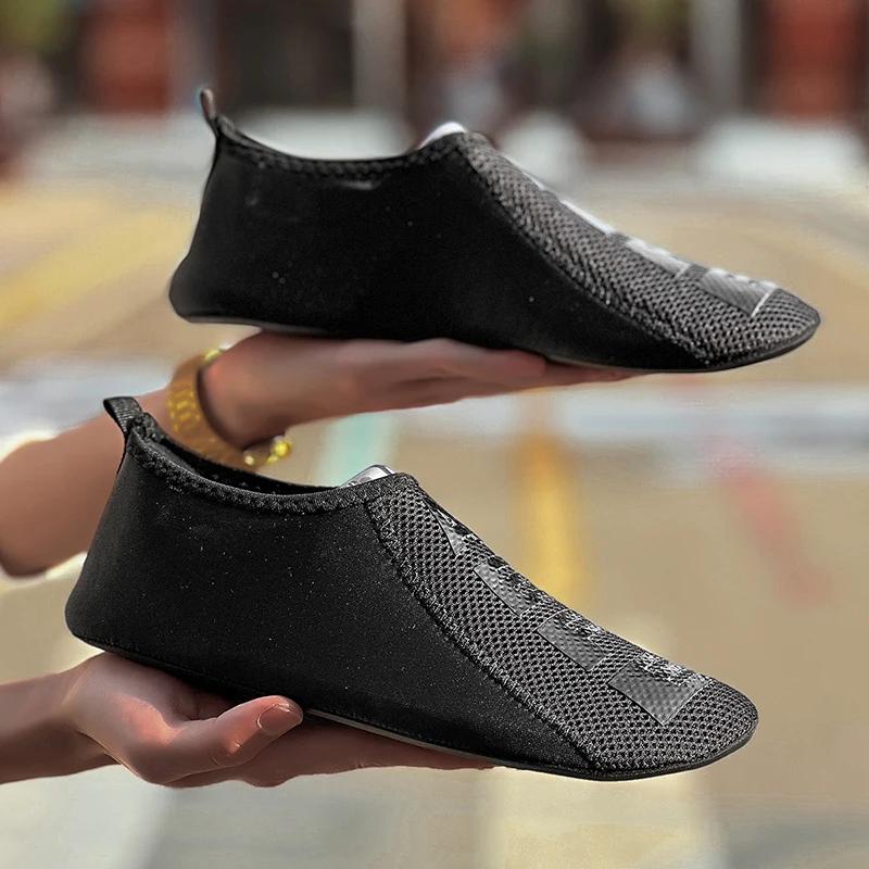YRZL New Aqua Shoes Five-finger Swimming Shoe 36-47 Size Beach Sports Shoes Fashion Men's Fitness Shoes Couple Footwear