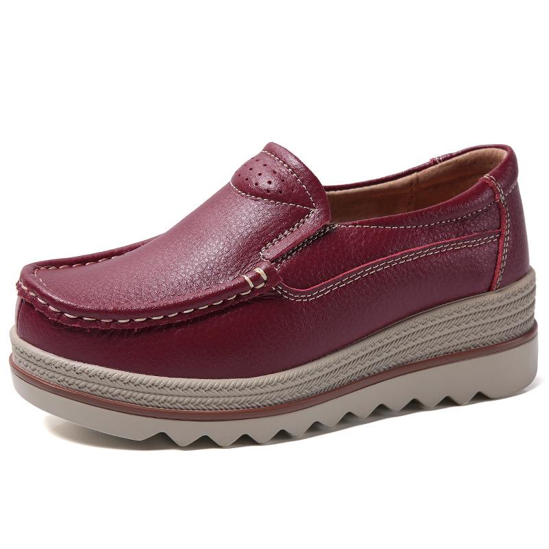 Nye fritidssko for kvinner Slip On Loafers Mote Komfortabel pustende kvinnelig plattform Høydeøkende fottøy