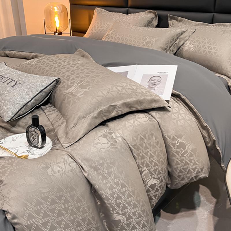 New high-quality embroidered tencel breathable and washable satin jacquard quilt cover 4-piece set for double bed universal for