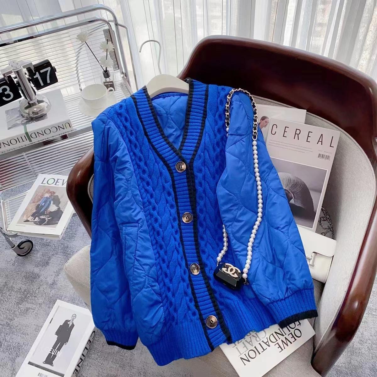 

Autumn and winter new fashion temperament cotton plus color matching knitted sweater cardigan jacket women One size синий