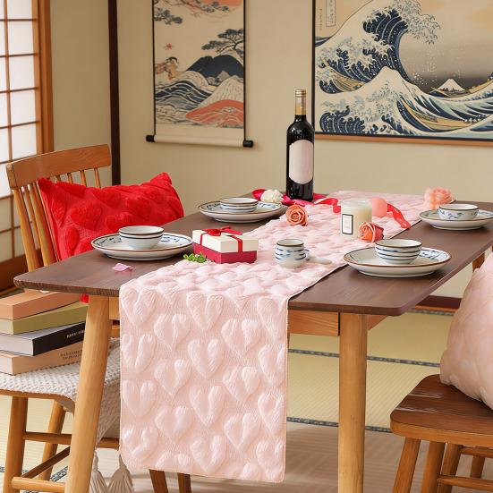 Valentine's Day Table Runner Plush Love Heart Table Runner Fuzzy Heart Romantic Table Runner for Home Dining Table Anniversary Wedding Party