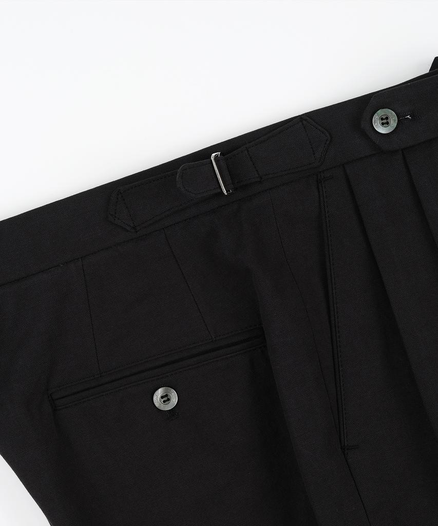 BELLIEF Essential Linen Cotton Twill Adjust 2-Pleated Relaxed Chino (Black)