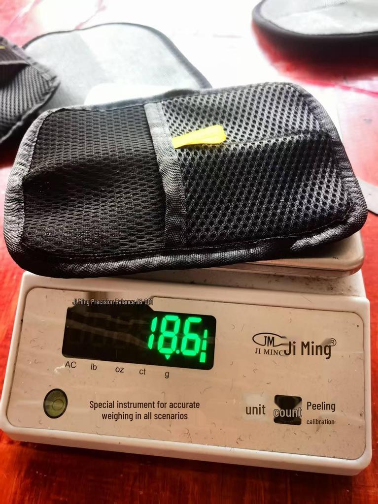 Evcil Hayvan Saç Çıkarıcı: Kedi ve Köpekler için Fırça, Rulo ve Eldivenler