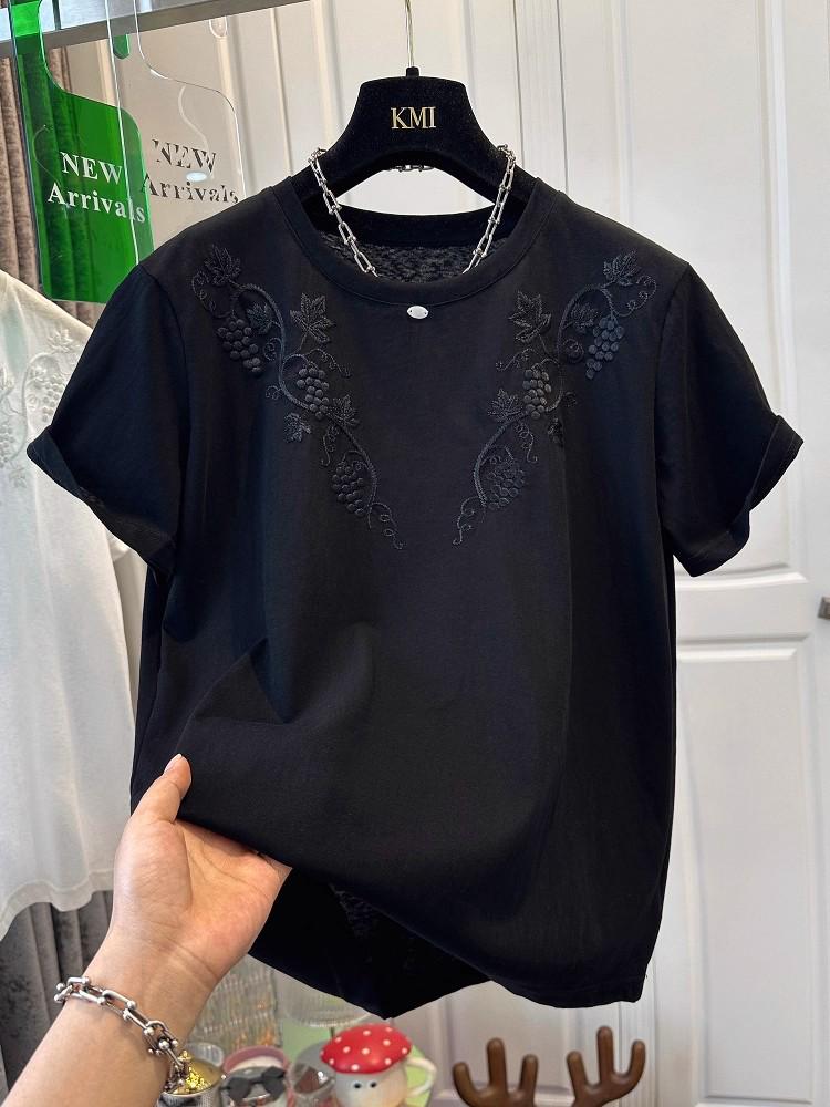 Pure Cotton Embroidered Plus Size Round Neck Short Sleeve T-Shirt for Women, Loose and Fashionable Summer Top