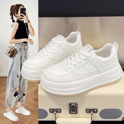 Plateauschuhe mit dicker Sohle für Damen, 2025 neu, vielseitige Sport-Muffin-Laufschuhe für Mädchen, Nischen-Freizeitschuhe