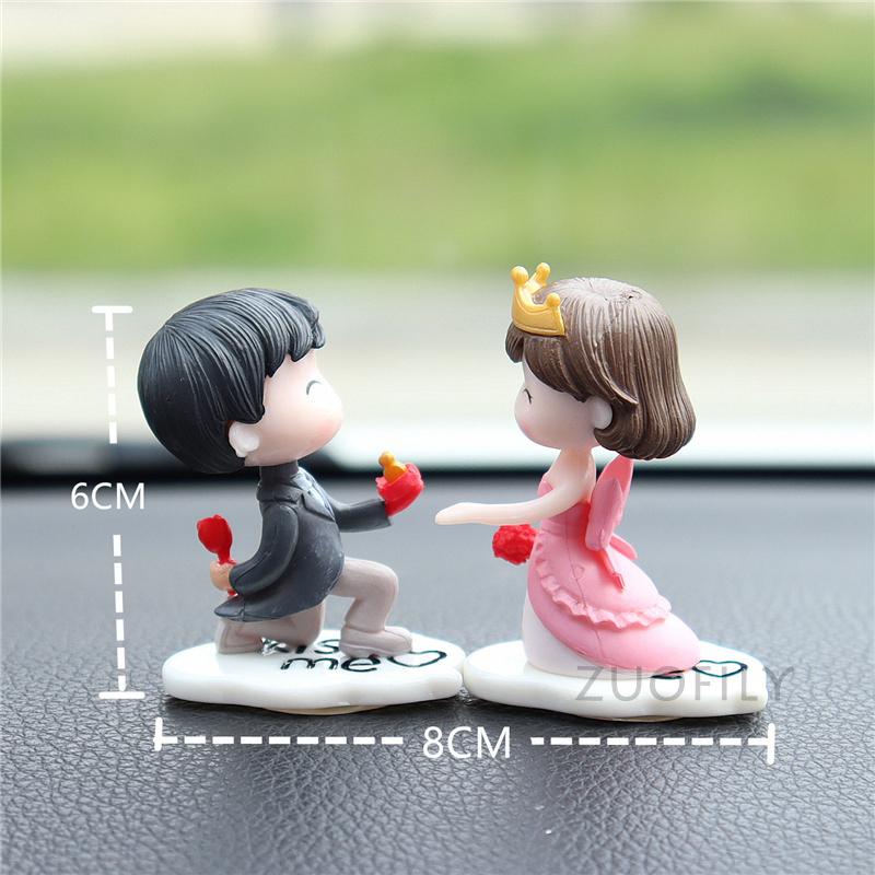 2Pcs/Set Car Decoration Cute Cartoon Couple Dashboard Doll Balloon Ornament Auto Interior Accessories for Girls Newlyweds Gift